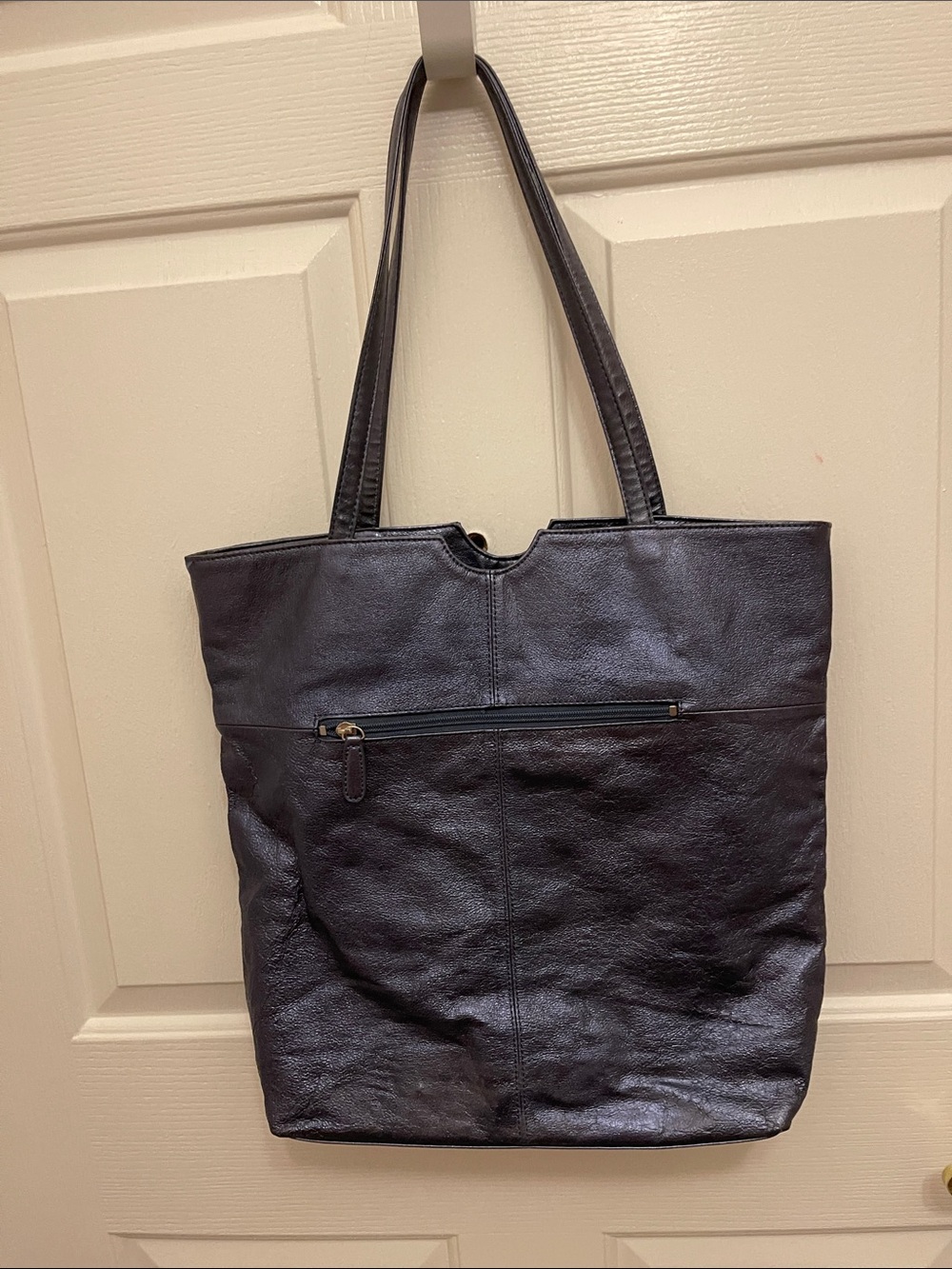 Wilsons Metallic Tote with with Matching Metallic Floral Lining.